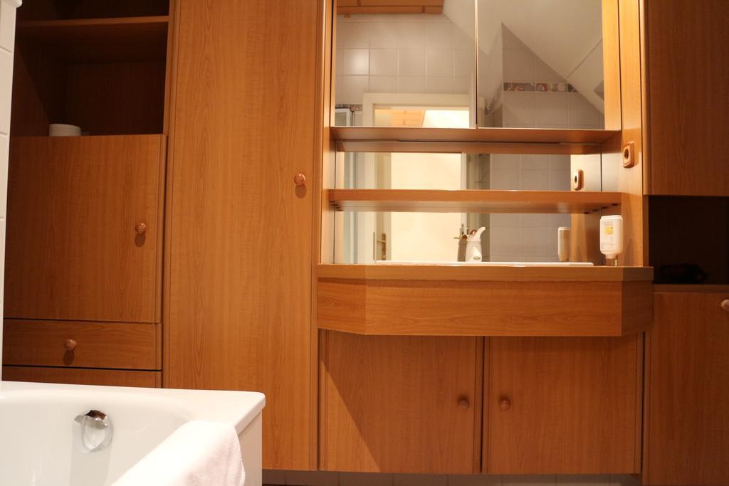 Suite Hotel 200M Zum Prater Вена Номер фото