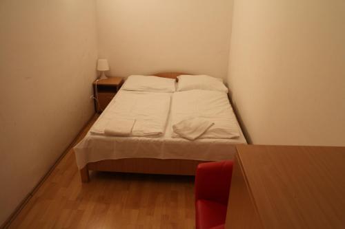 Suite Hotel 200M Zum Prater Вена Экстерьер фото